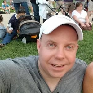 Meet your Posher, Derek